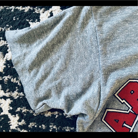 Soft vintage Razorbacks tee - Picture 3 of 4